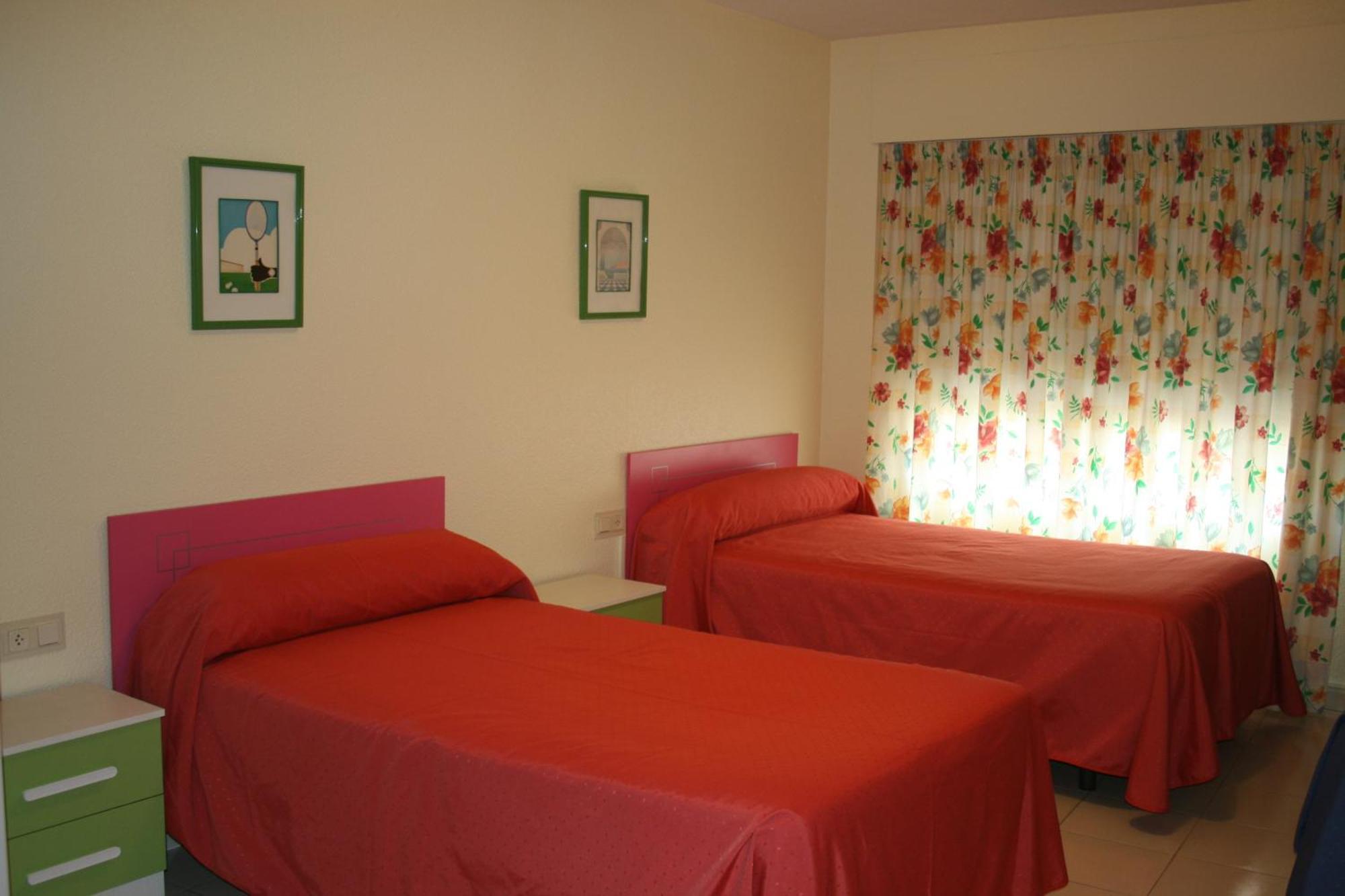 Hostal Rosa Ла-Віла-Джойоза Екстер'єр фото